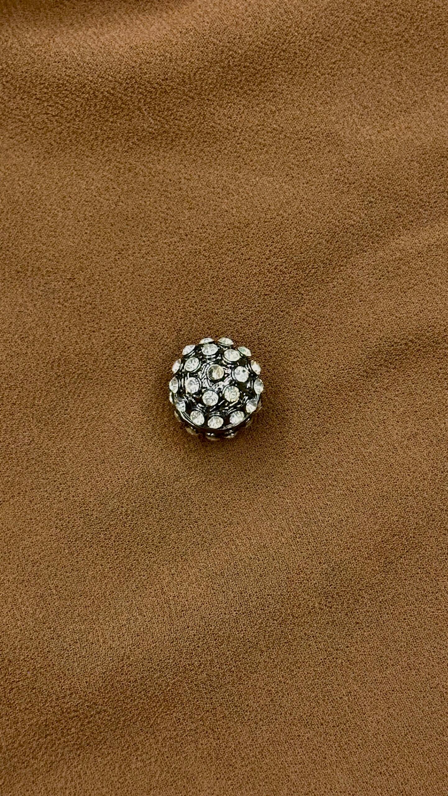 Diamond Magnet- Black - Image 3